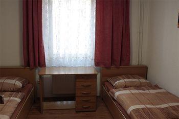 Hotel Linde שטוטגרט מראה חיצוני תמונה