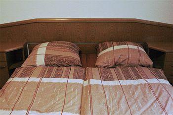 Hotel Linde שטוטגרט מראה חיצוני תמונה